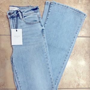 DONNEY HIGH WAISTED FLARE DENIM PANTS